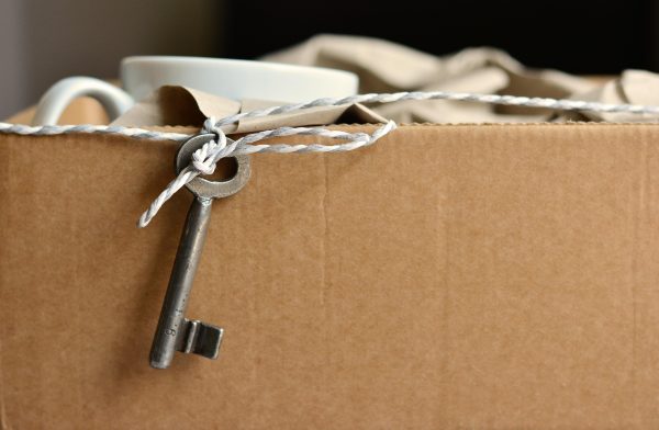 Accueil carton clé mug déménagement